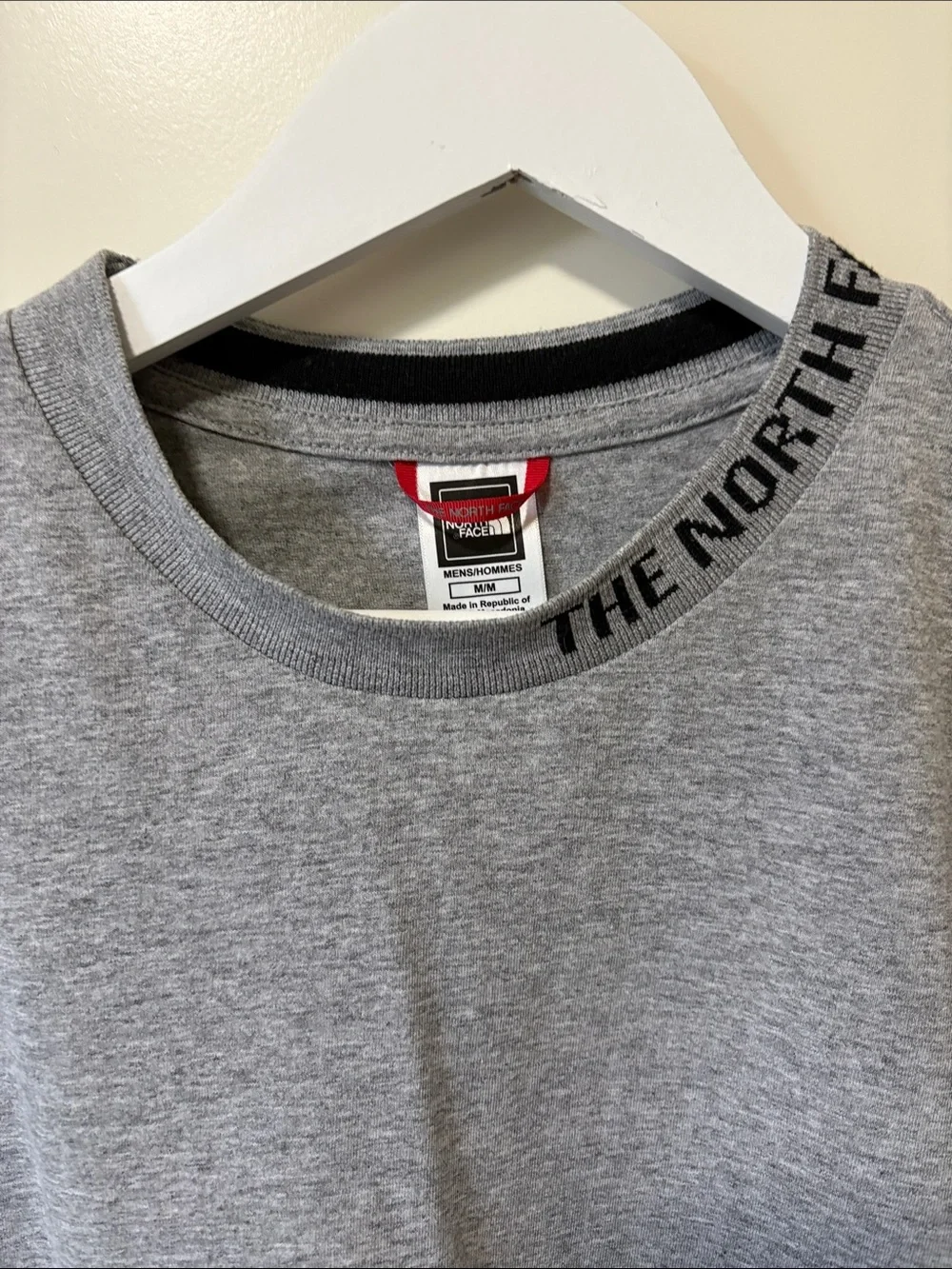 The North Face Men's Short Sleeve Crew Tee in Heather Grey